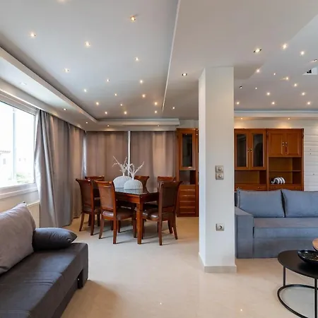 Apartment Superior Three Bedroom *