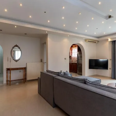 Superior Three Bedroom Zakynthos Town